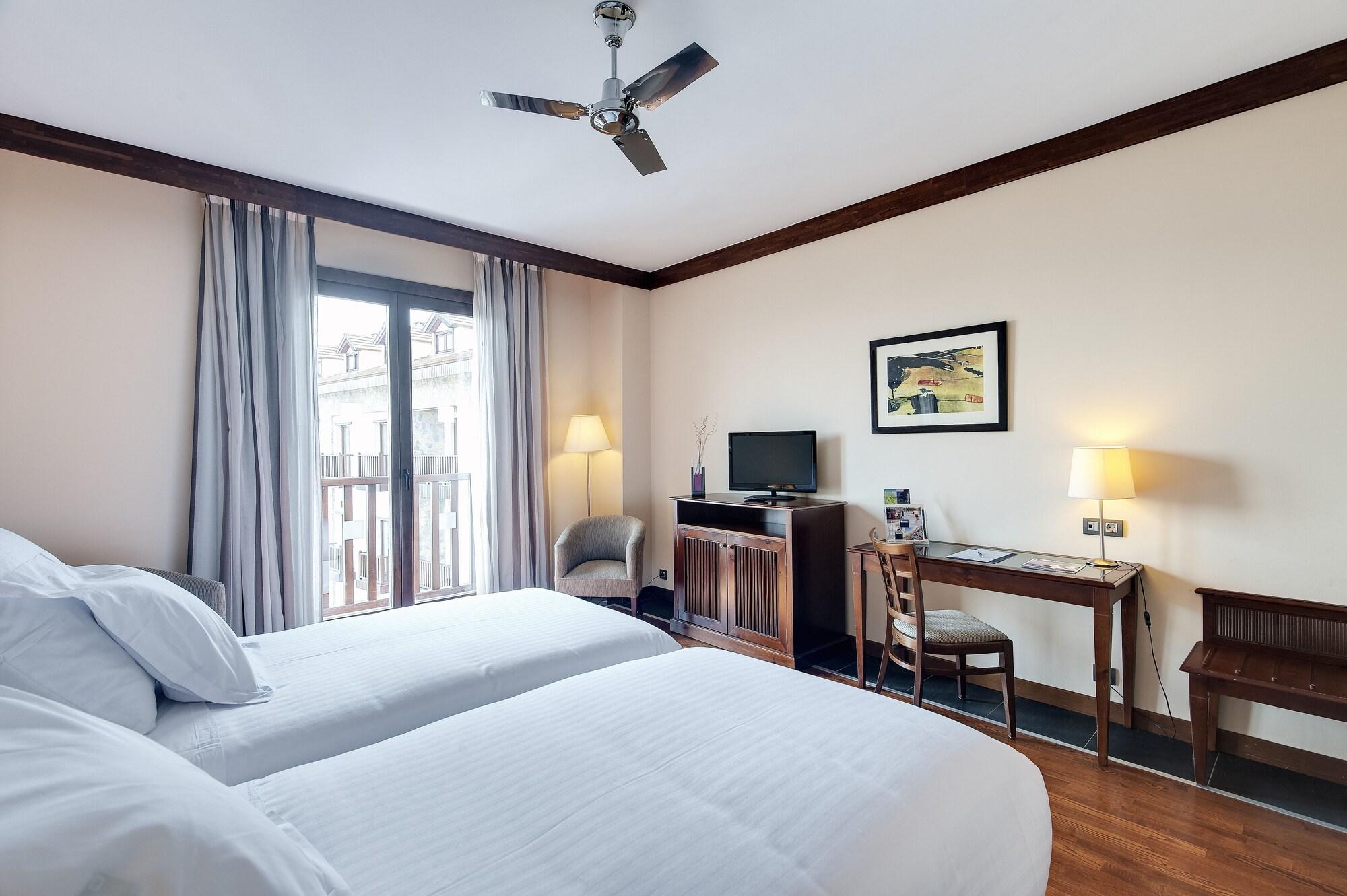 Hotel & Spa Real Badaguas Jaca Dış mekan fotoğraf